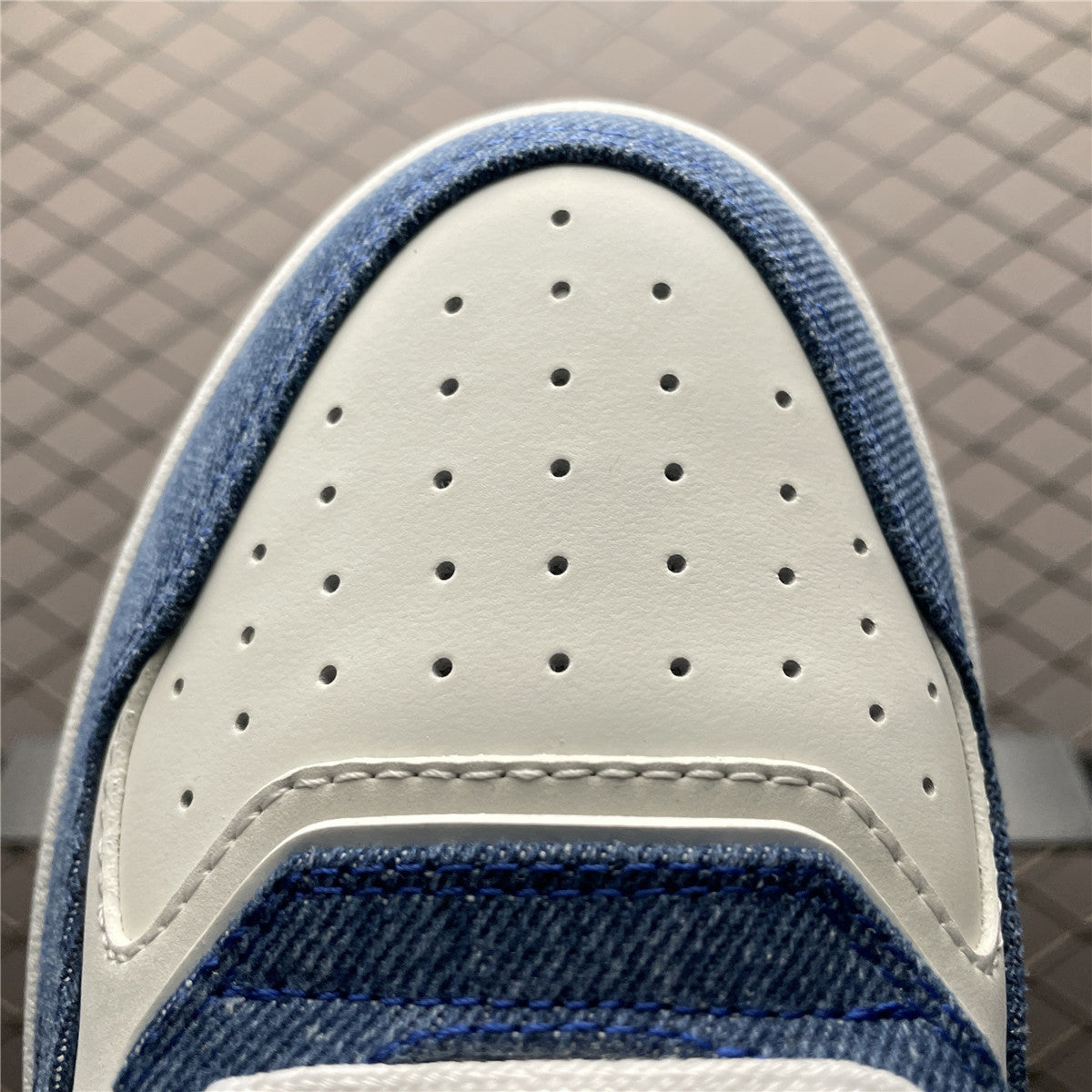 Dior B27 Blue