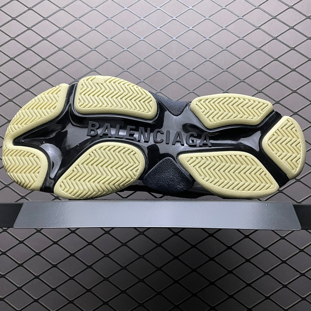 Balenciaga TripleS