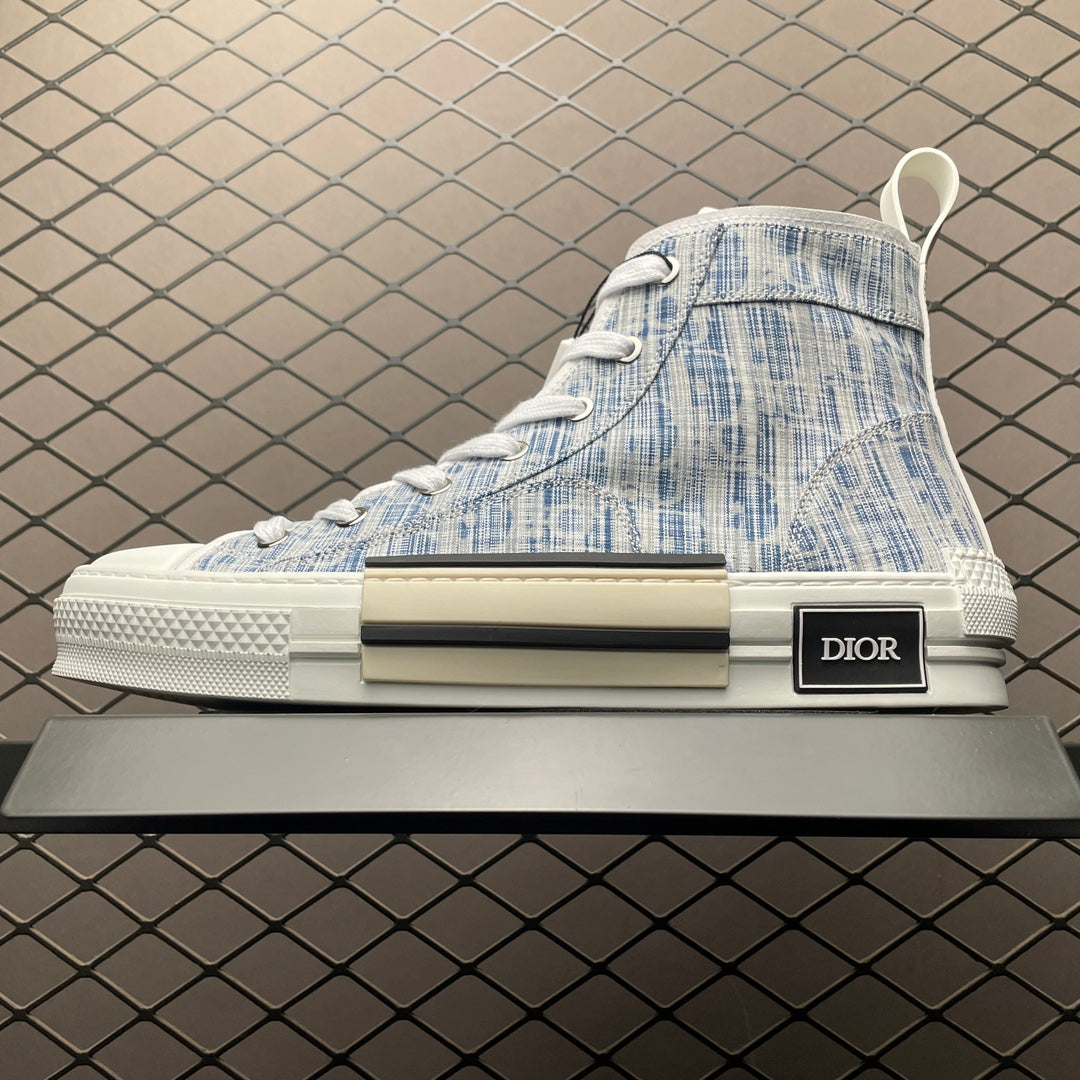 Dior B23
