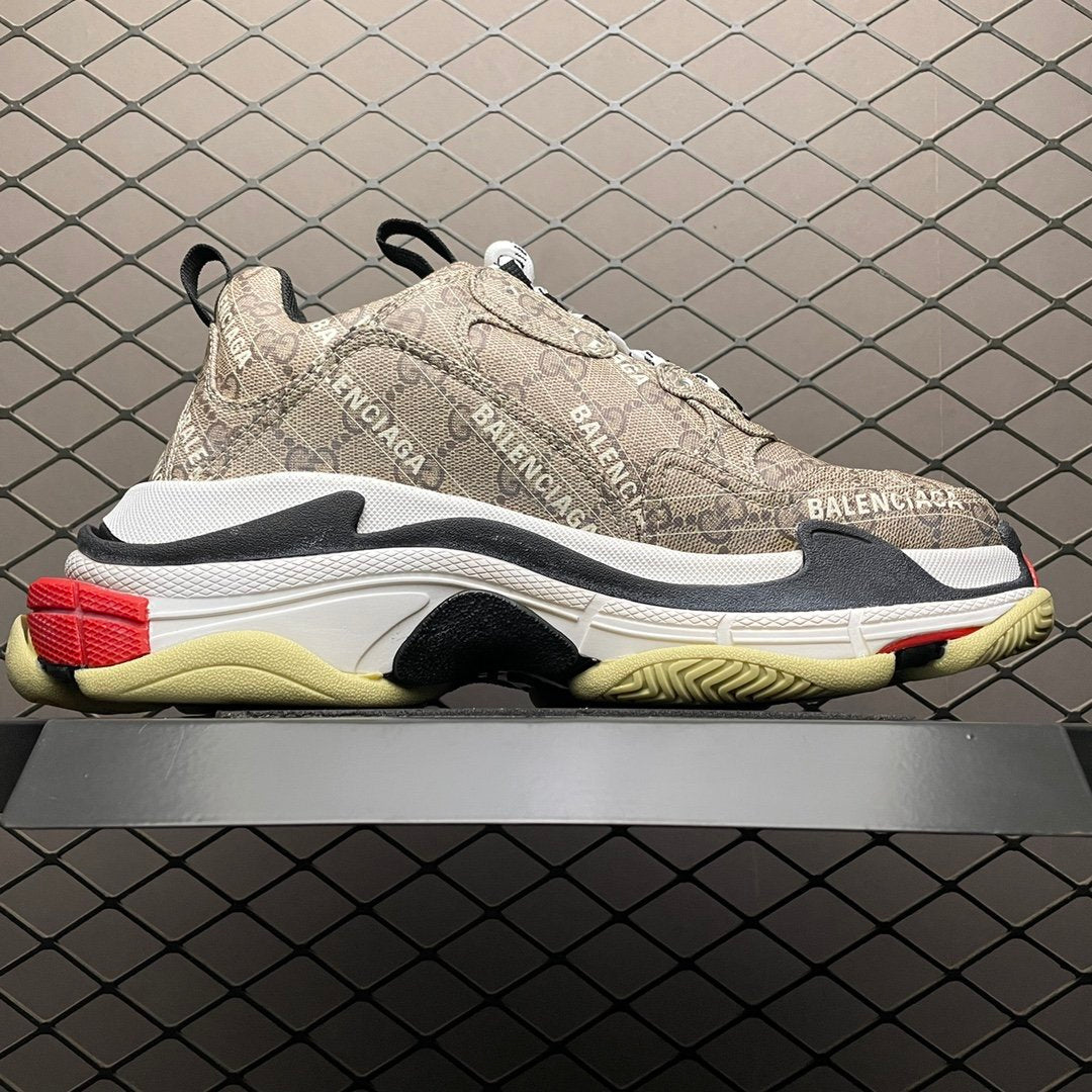 Balenciaga TripleS