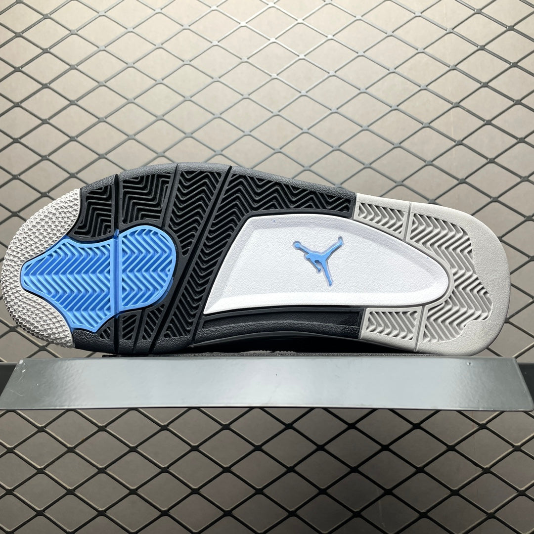 Air Jordan 4 Retro University Blue